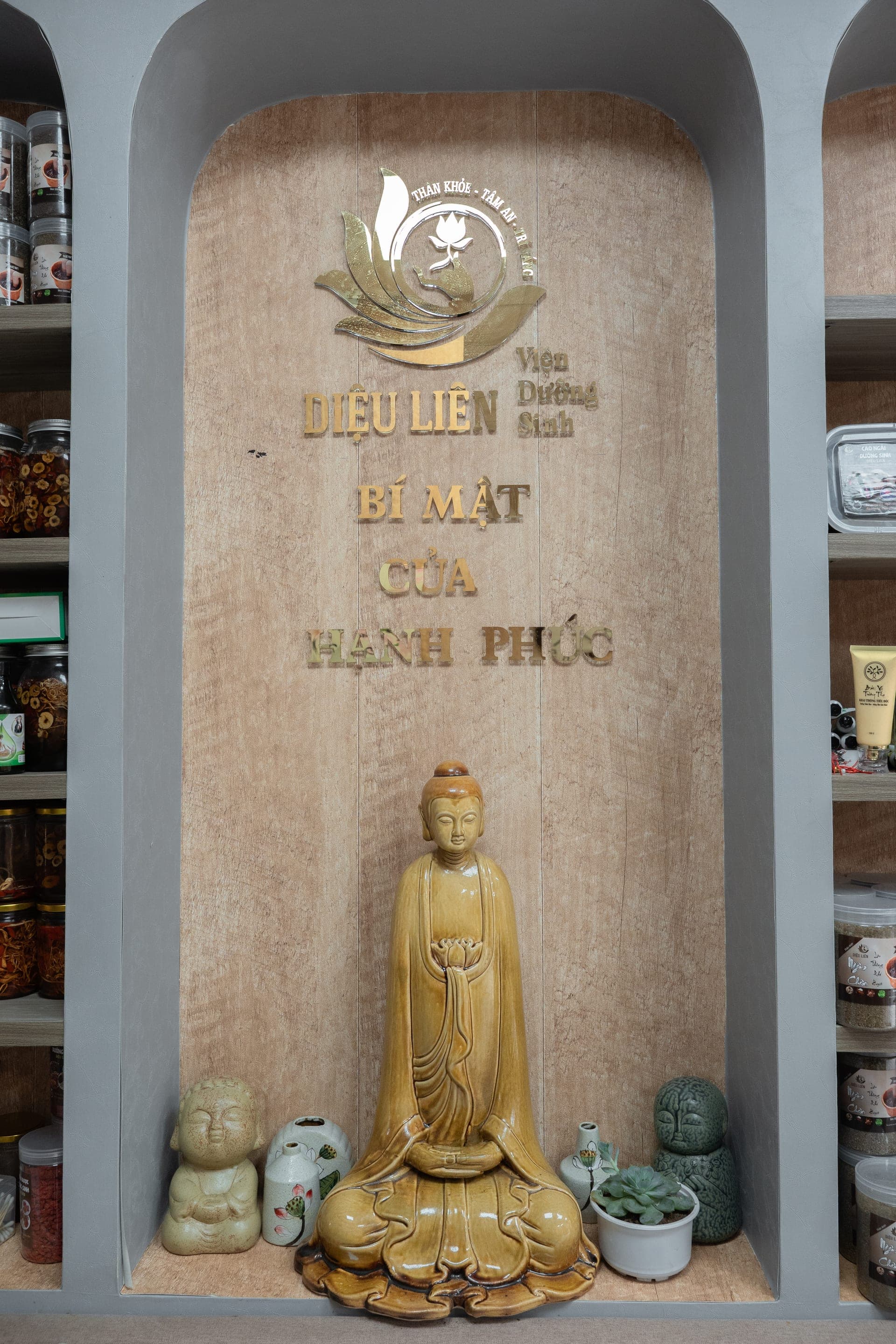 Diệu Liên Hero